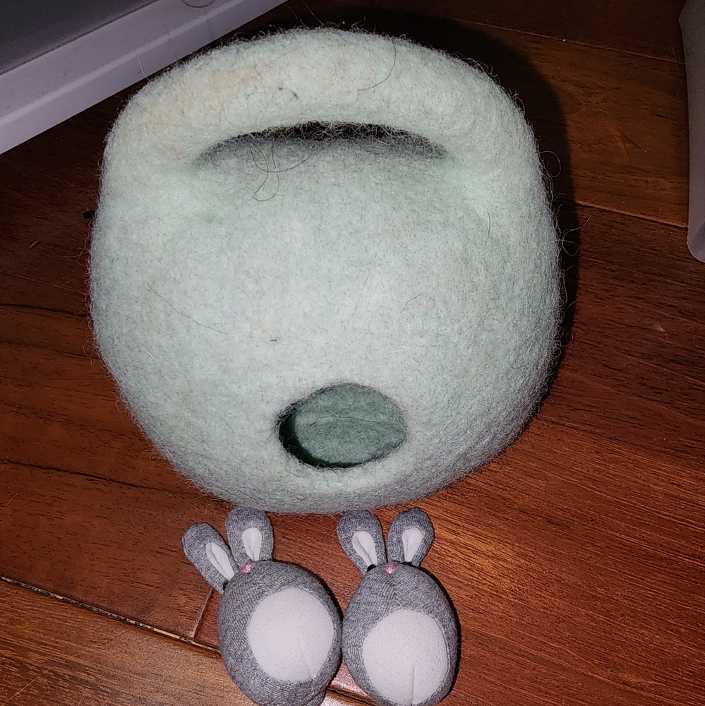 Lovevery "Bunnies in a Felt Burrow" from 'The Babbler' - 13, 14, 15 Months